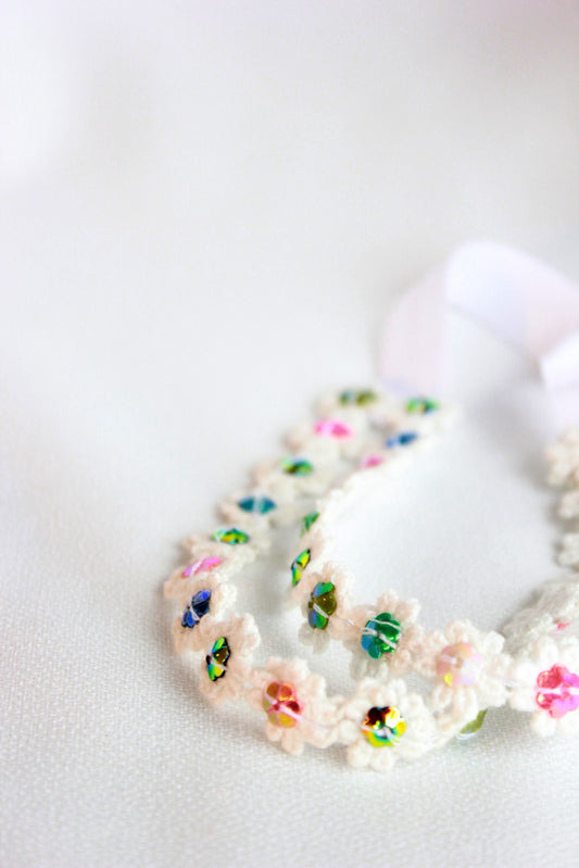 Choko Pearl Flower Detailing Headband - White