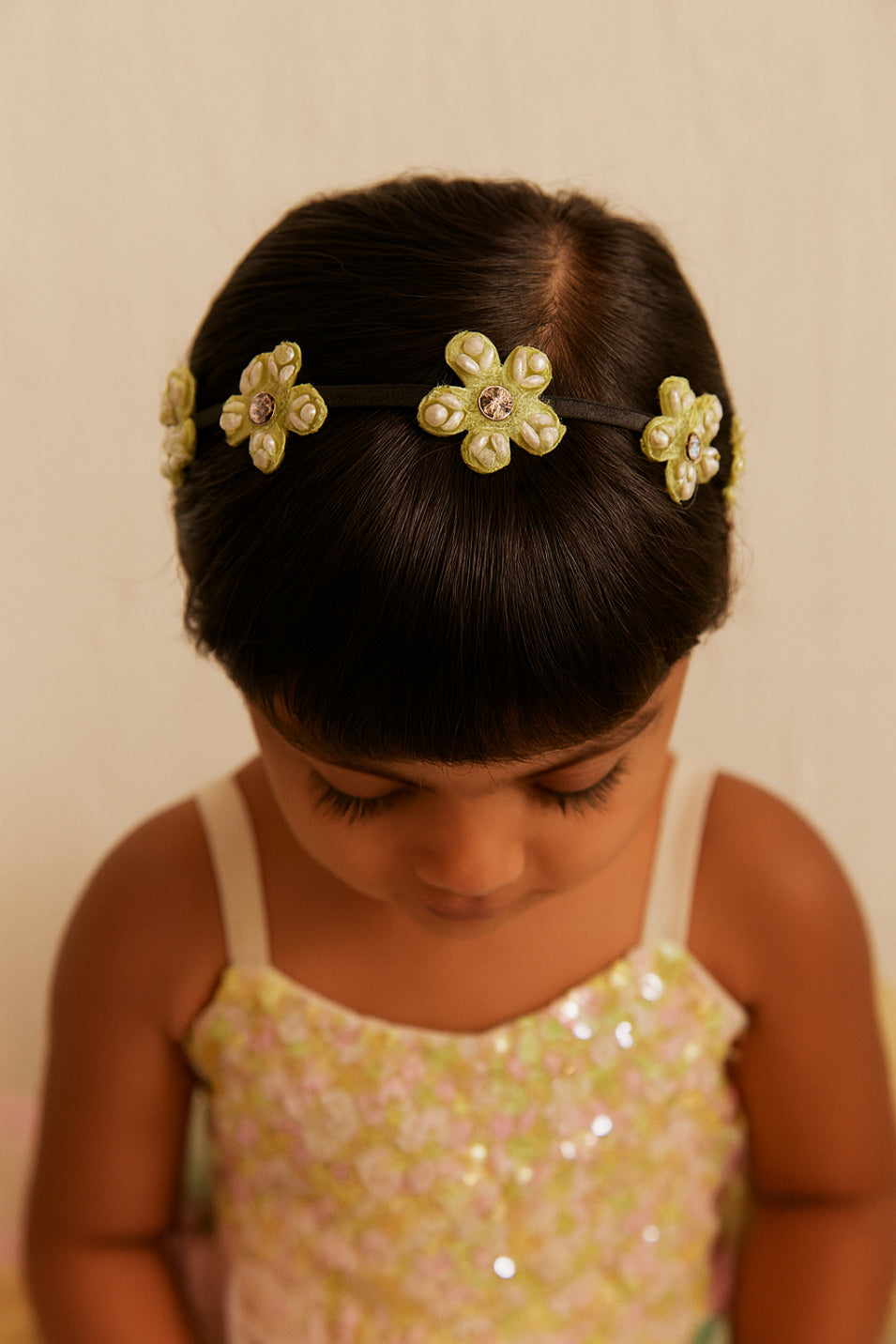 Choko Beaded Floral Hairband Hair Accessory with Pearly Details & Spring Charm for Girls - Green