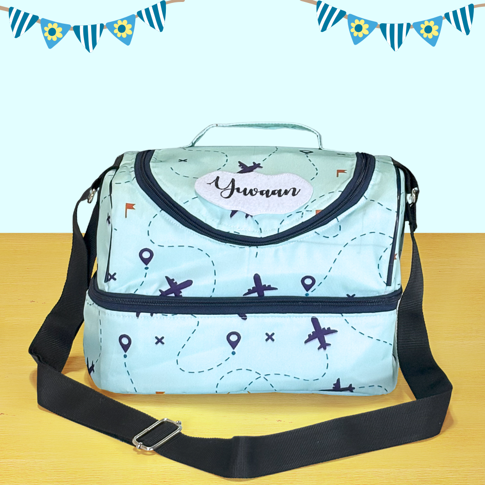 Light blue insulated lunch bag for kids