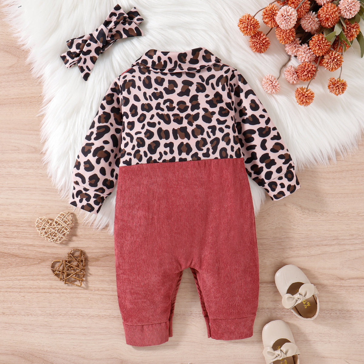 Baby girl leopard style corduroy romper with matching headband