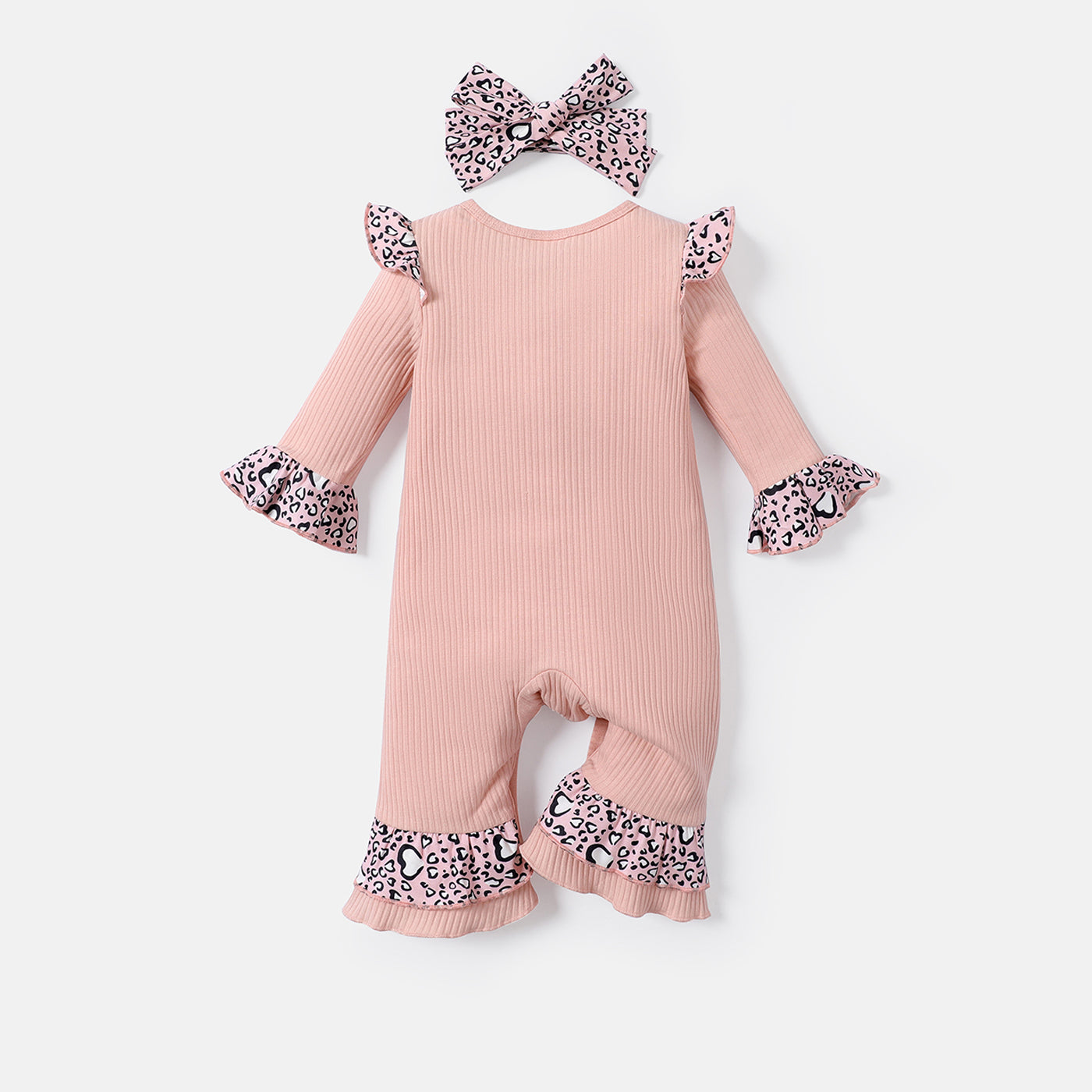 Baby girl “aint no daddy like the one i got”leopard romper
