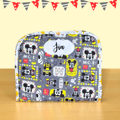 Medicine pouch (clap n store)