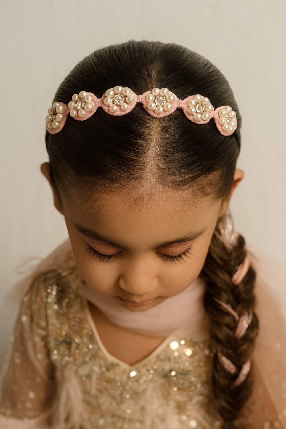 Choko Beaded Floral Pearl Hairband with Pearly Flowers and Elegant Touch for Girls - Light Pink
