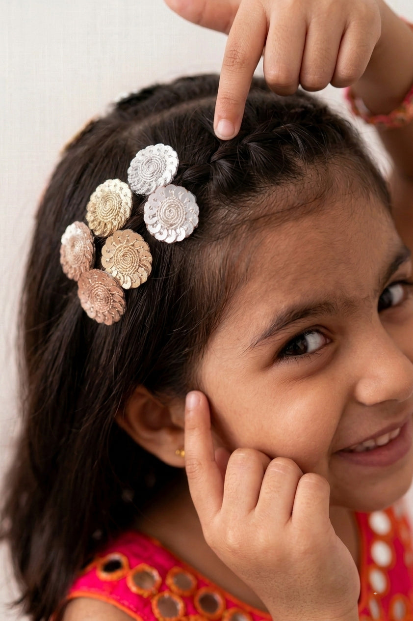 Choko Set of 6 Alligator Sequin Hairclips - Sparkling Circles - Gold, Silver