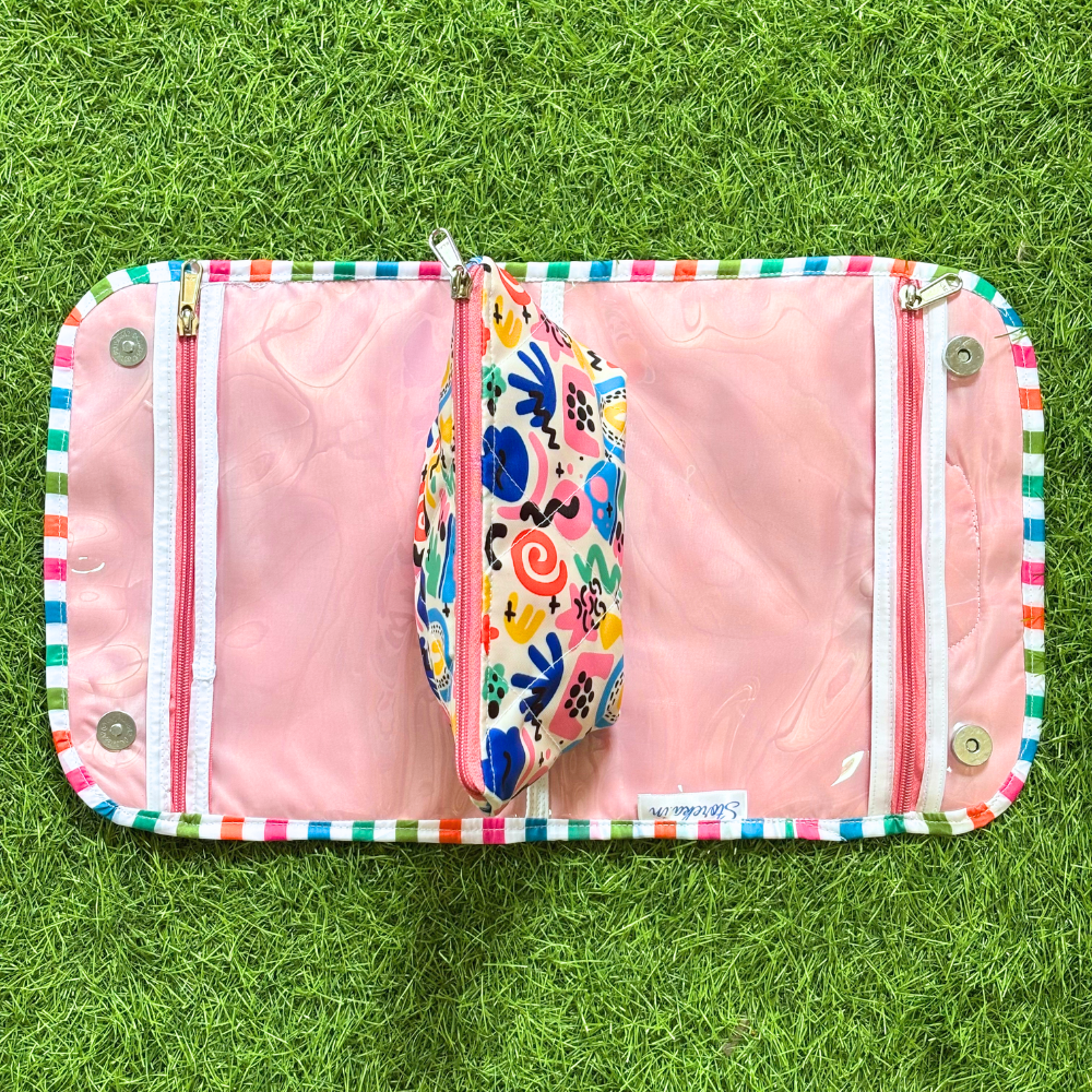 Medicine pouch (clap n store)