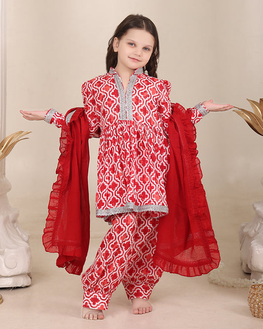 Veda Suit Set