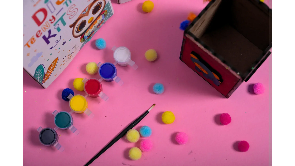 Teeny Tiny DIY Pen Stand Craft Kit – Desk Organizer Craft Set for Kids | ilearnngrow
