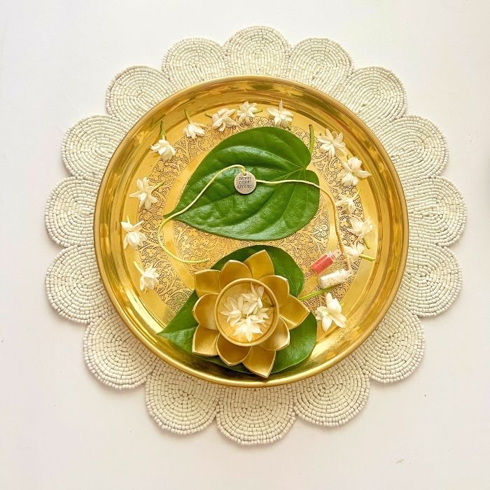 Never never give up Rakhi