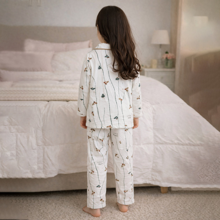 Doggy & Xmas Tree,Soft Fleece Winter Nightsuit for Kids