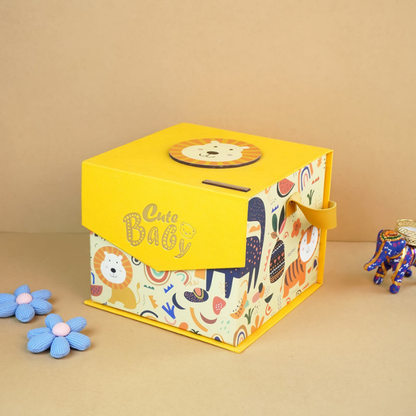 16 pcs Yellow King Lion Newborn Hamper/Gift Box for Baby Boy/Baby Girl, 0-6 months
