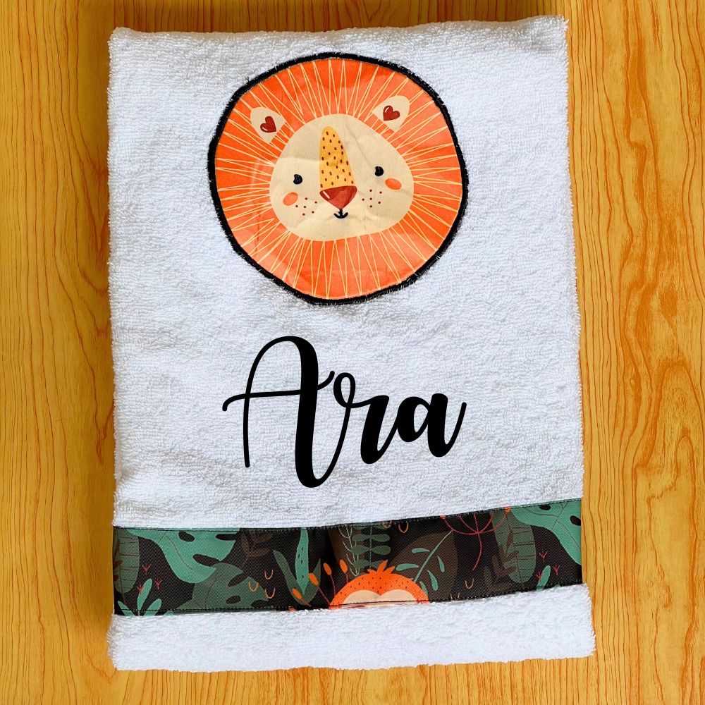 white cotton towel