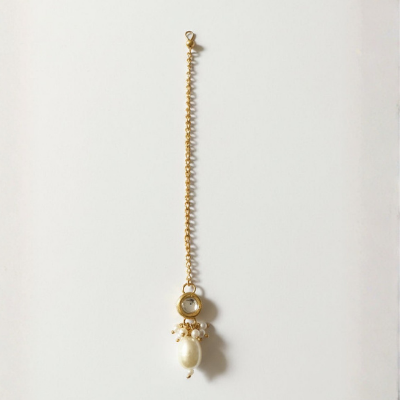Choko Girls White Round Kundan Large Pearl Drop Maang Tikka