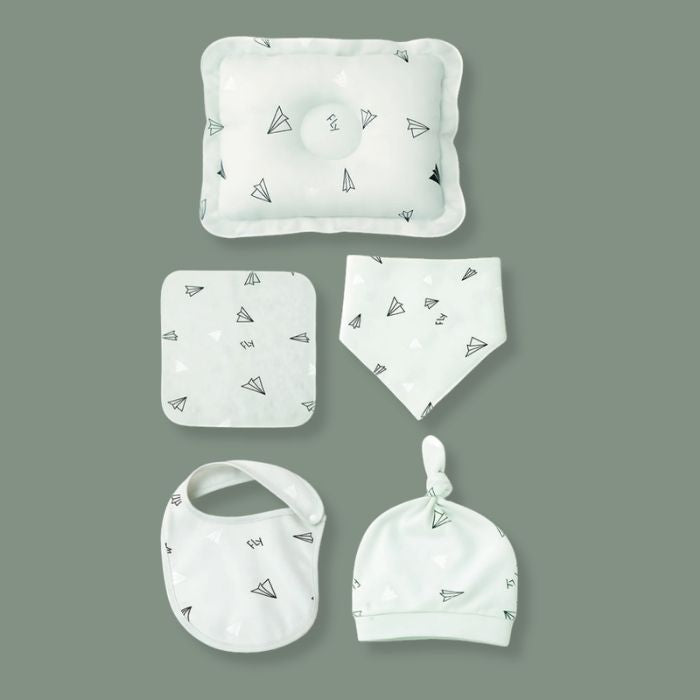 Newborn Baby Boy/Baby Girl 22pcs Gift Box, Mint Green (0 - 12 Months)