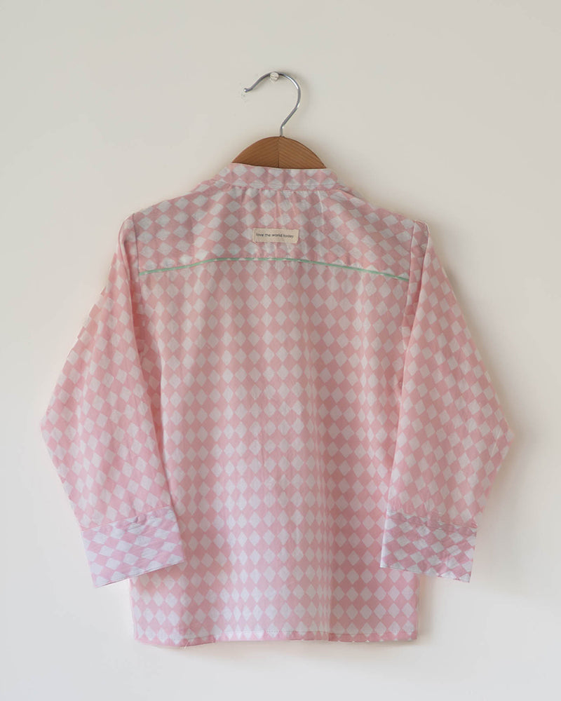 Barefoot boy shirt in blush pink rhombus