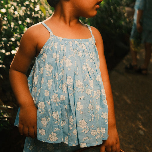 Blossom powder blue spaghetti top shorts set