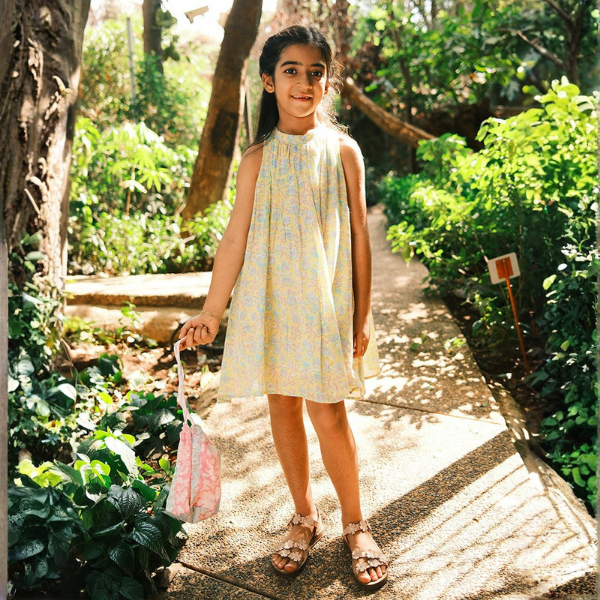 Kin dress in lemon butterfly