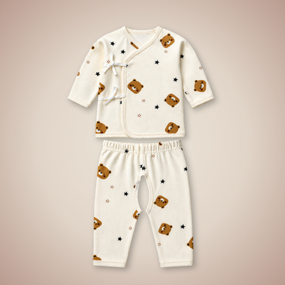 22 pcs small Bear Hamper for Newborn Baby Boy/ Baby Girl, All season wear hamper with Giraffe travel Suitcase, 0-12 months