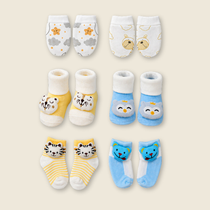25 pcs, Twin Boys White cane basket themed Newborn Baby Boy, All Season wear,Gift Hamper set, 0-6 months
