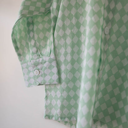 Barefoot boy shirt in sage green rhombus