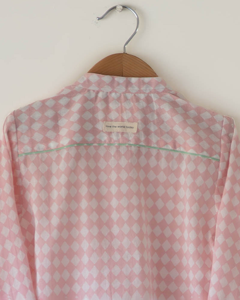 Barefoot boy shirt in blush pink rhombus