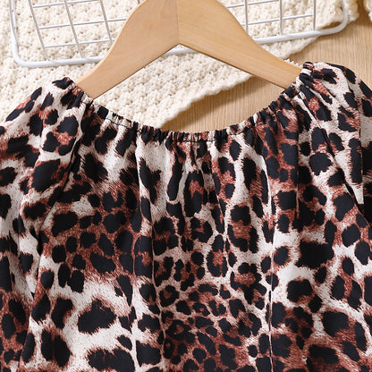Toddler girl 2pc leopard top with flared jeans set Brown for kids