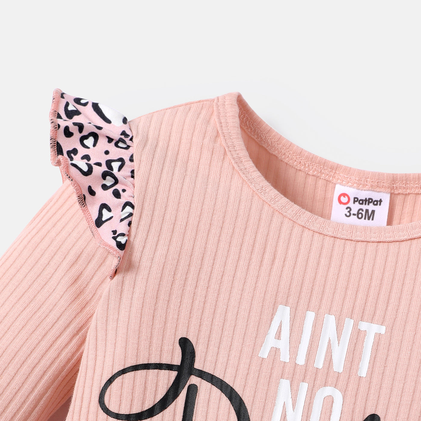 Baby girl “aint no daddy like the one i got”leopard romper