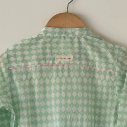 Barefoot boy shirt in sage green rhombus