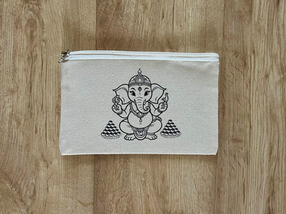 DIY Colouring Pouches