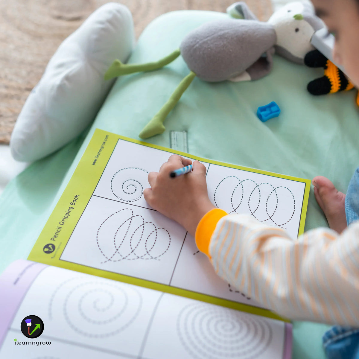 iLearnNGrow Pencil Gripping Workbook – Handwriting Practice Workbook for Kids