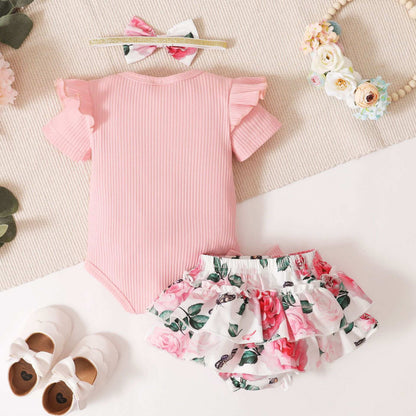 Baby girl “ i m daddy’s girl and mommy’s world” printed set