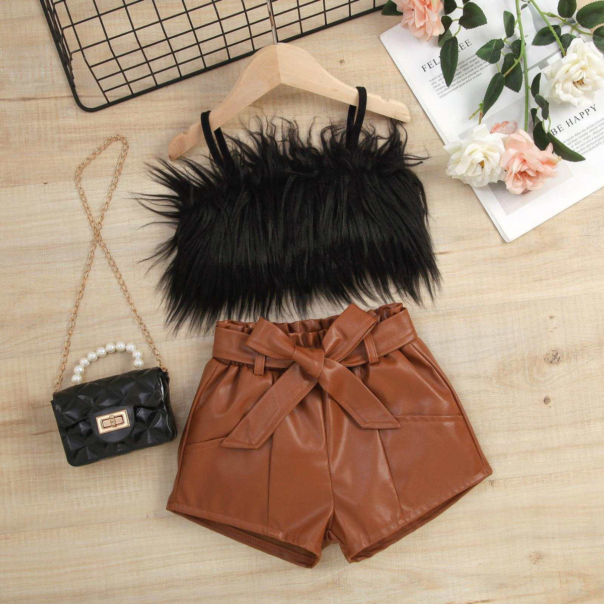 Baby Girl Suspender Furry Top And Solid Color Leather Shorts – Pink