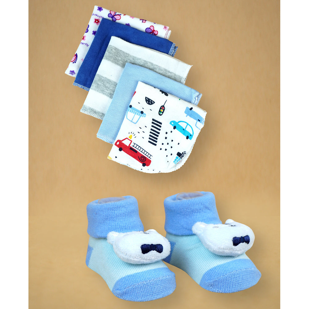 16 pcs Blue Whale Newborn Hamper/Gift Box for Baby, 0-6 months - Little Surprise Box