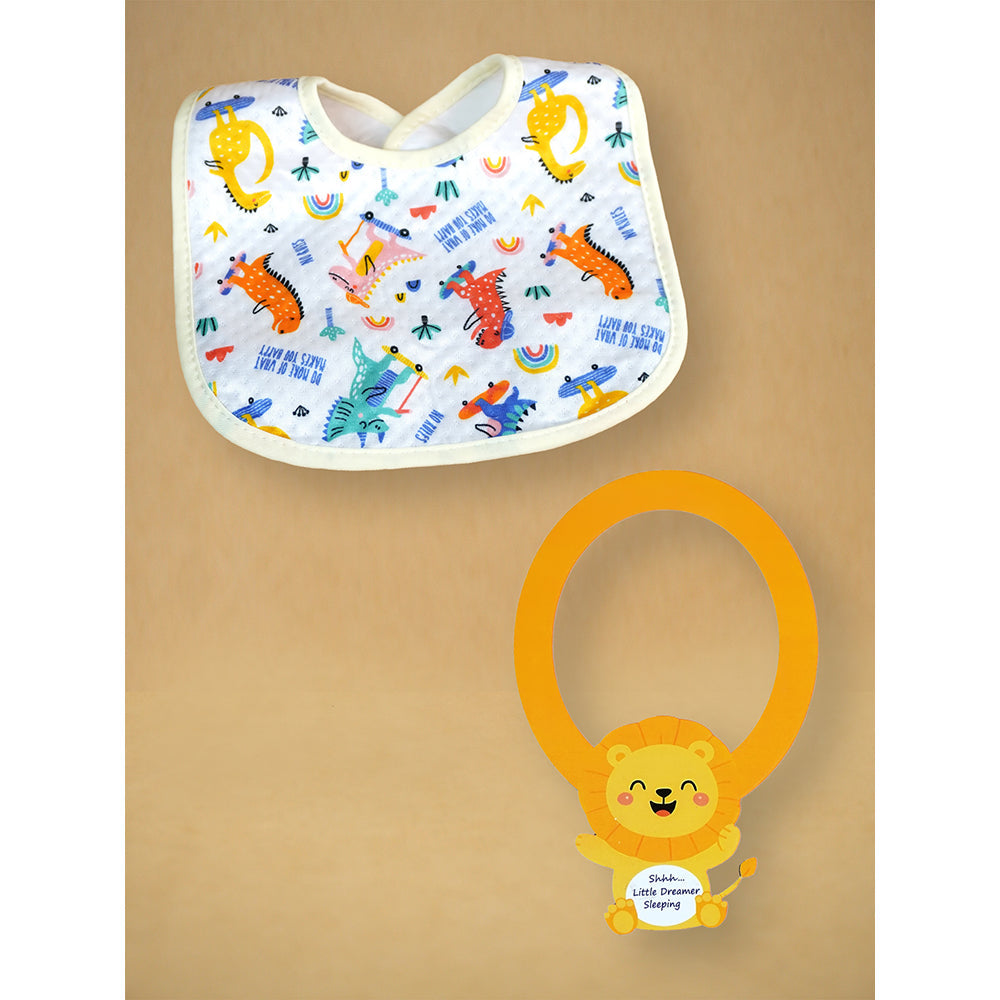 16 pcs Yellow King Lion Newborn Hamper/Gift Box for Baby Boy/Baby Girl, 0-6 months - Little Surprise Box