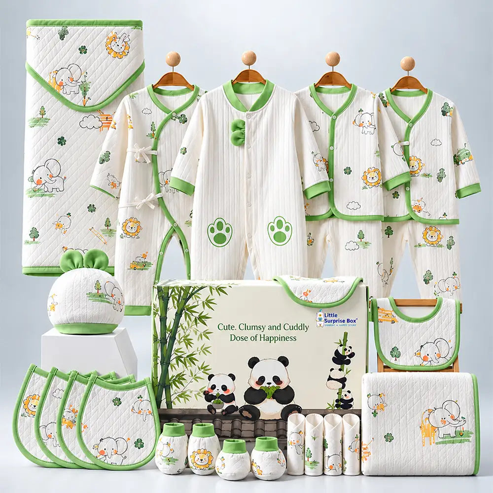 24 pcs Green Safari Animals Newborn Baby Girl/Boy Gift Box – All-Season Gift Hamper(0–6 Months)