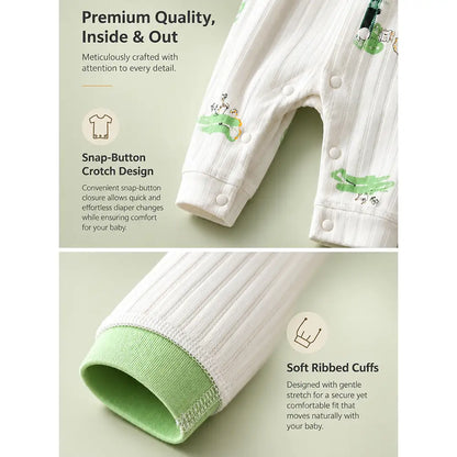24 pcs Green Safari Animals Newborn Baby Girl/Boy Gift Box – All-Season Gift Hamper(0–6 Months)