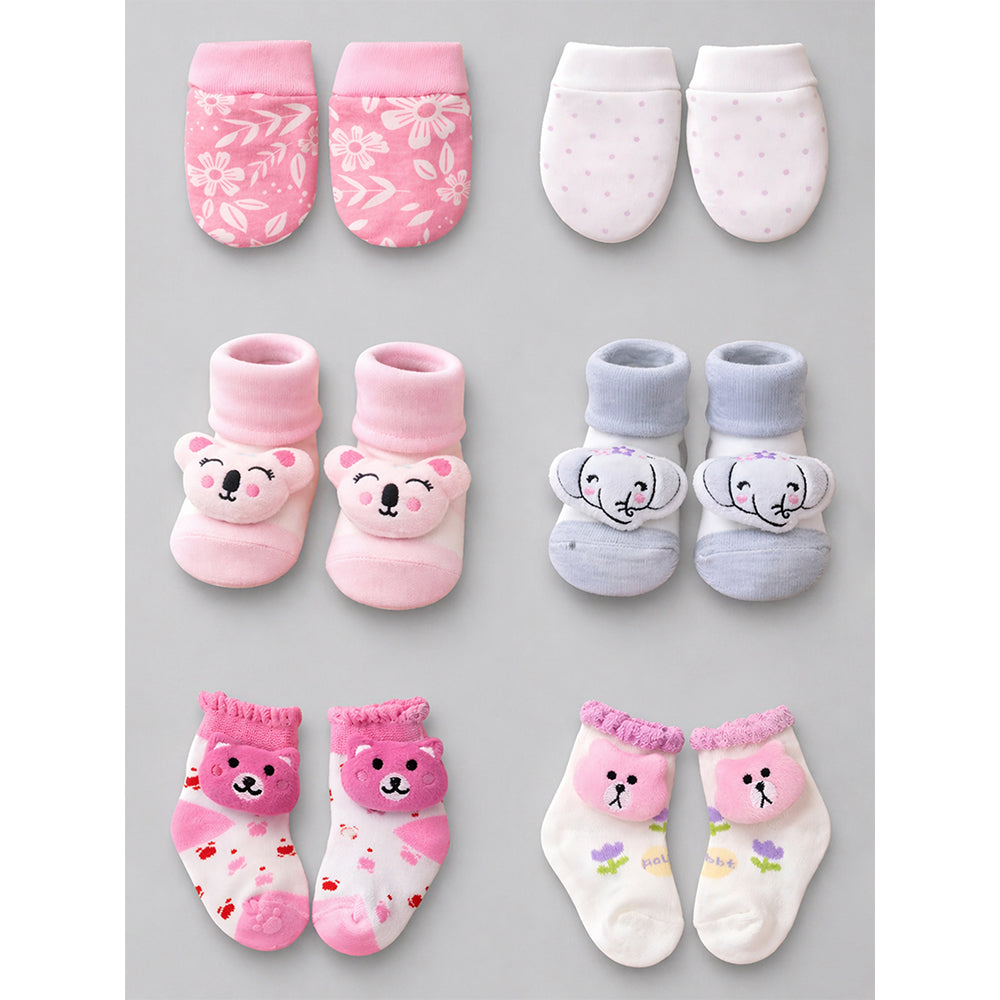 25 pcs, Twin Girls White cane basket themed Newborn Baby Boy, All Season wear,Gift Hamper set, 0-6 months - Little Surprise