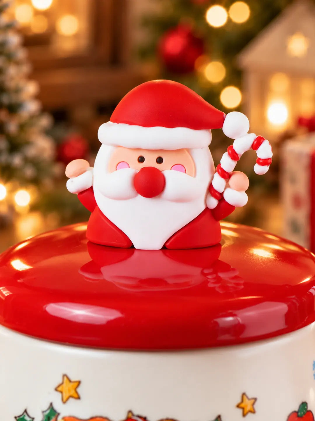 Santa Claus 3D Lid Ceramic Hot Chocolate and Coffee Christmas Mug