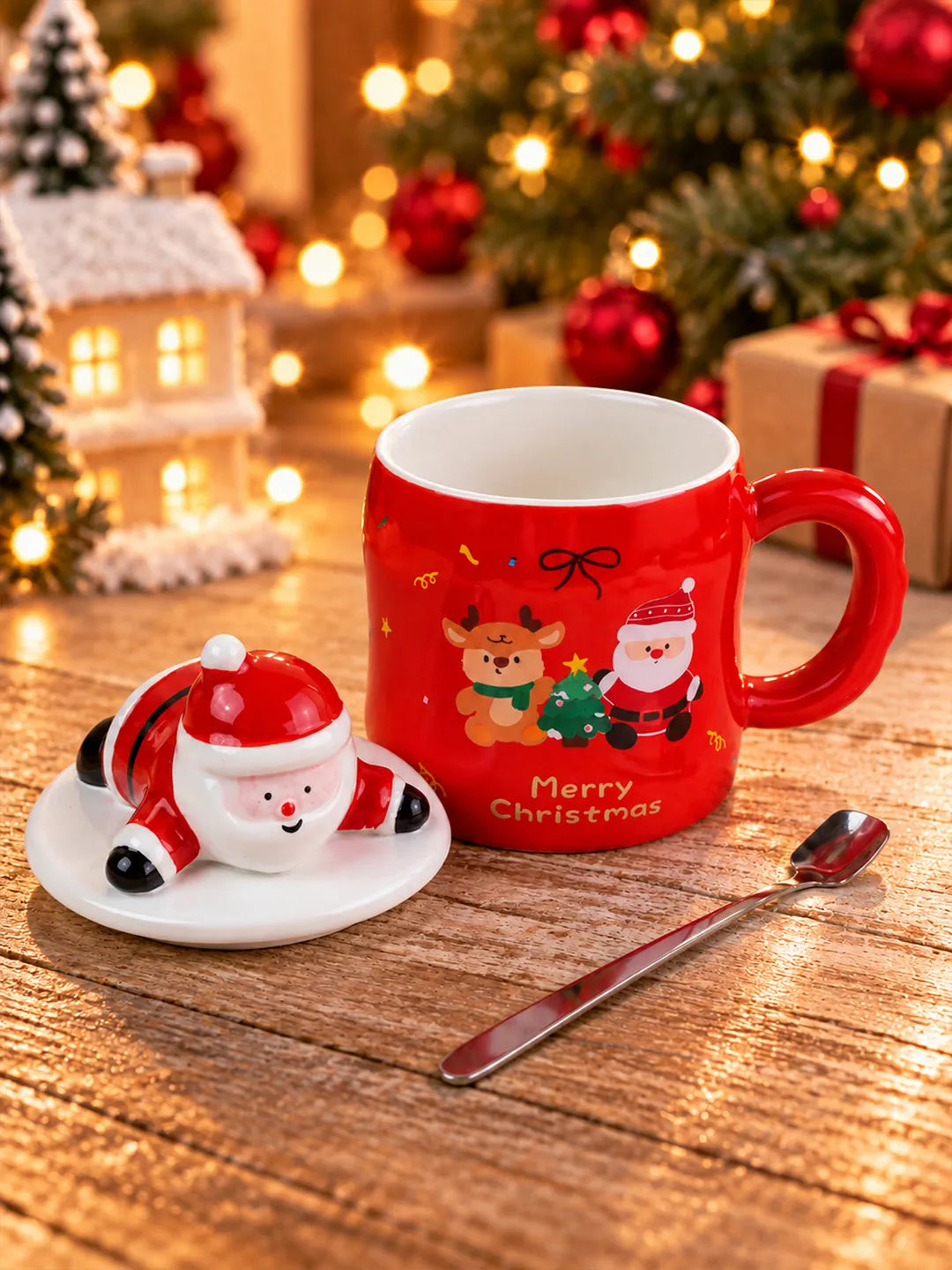 Santa & Reindeer Ceramic Hot Chocolate and Coffee Christmas Mug with 3D Lying Santa Lid & Spoon