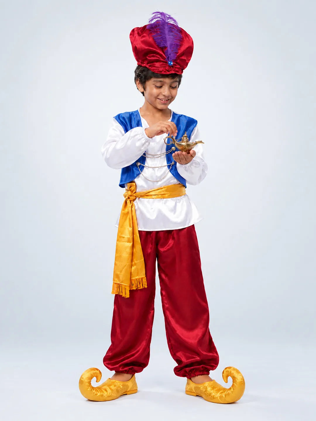 Alladin Red & White