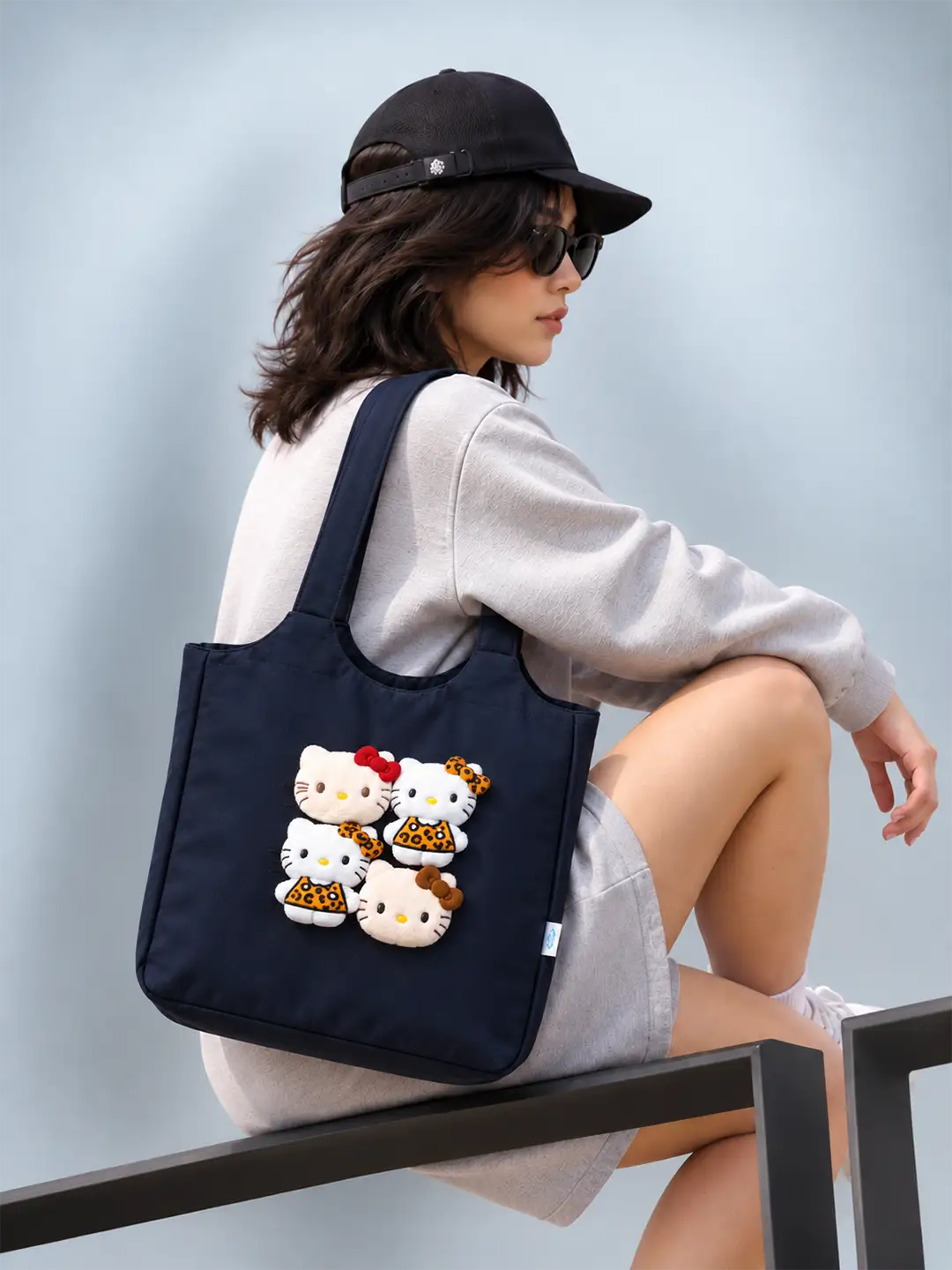 Black 3D Kitties Tote Bag